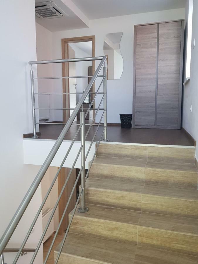 Vip Apartmany Zabnik Prievidza Luaran gambar